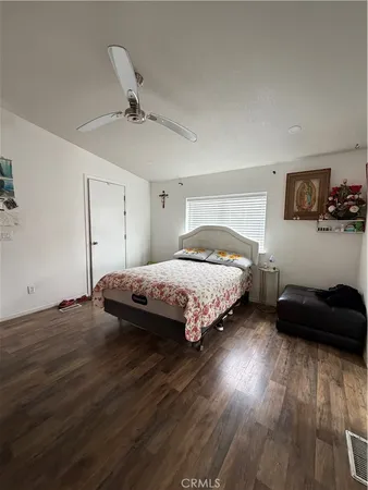 $249,900 | 20401 Soledad Canyon Road, Unit 406, Canyon Country, CA 91351