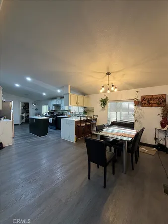 $249,900 | 20401 Soledad Canyon Road, Unit 406, Canyon Country, CA 91351