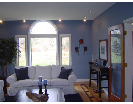 38 Columbus Road Boylston, MA 01505 - Photo 8 of 12 Gallery Image 8