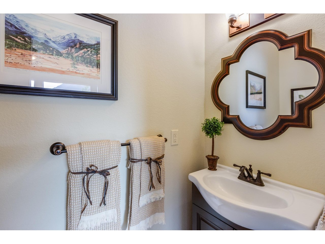2209 Fish Creek Road Estes Park, CO 80517 - Photo 11 of 50 1/2 bath off of living area.