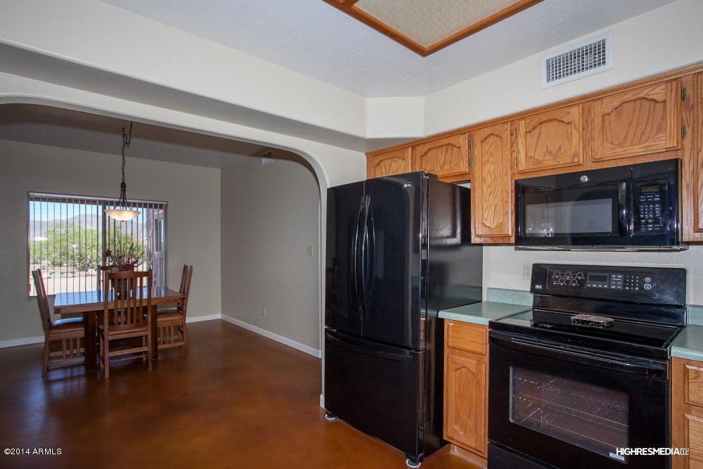 2233 West Irvine Road Phoenix, AZ 85086 - Photo 17 of 28 HRMX7655web