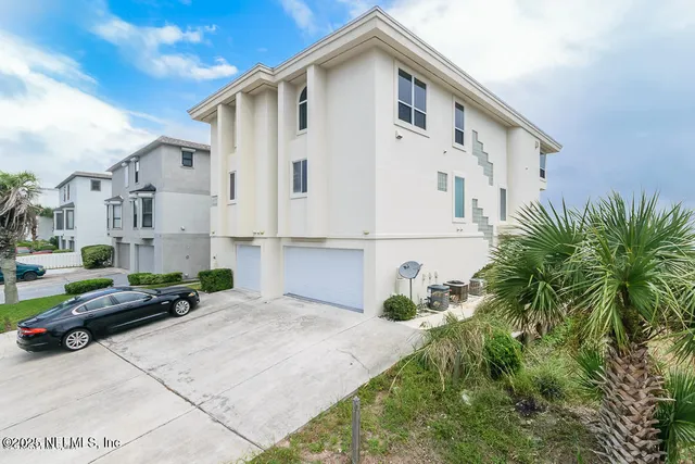$5,995 | 1626 Strand Street, Neptune Beach, FL 32266