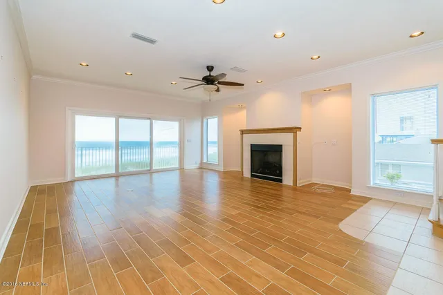 $5,995 | 1626 Strand Street, Neptune Beach, FL 32266