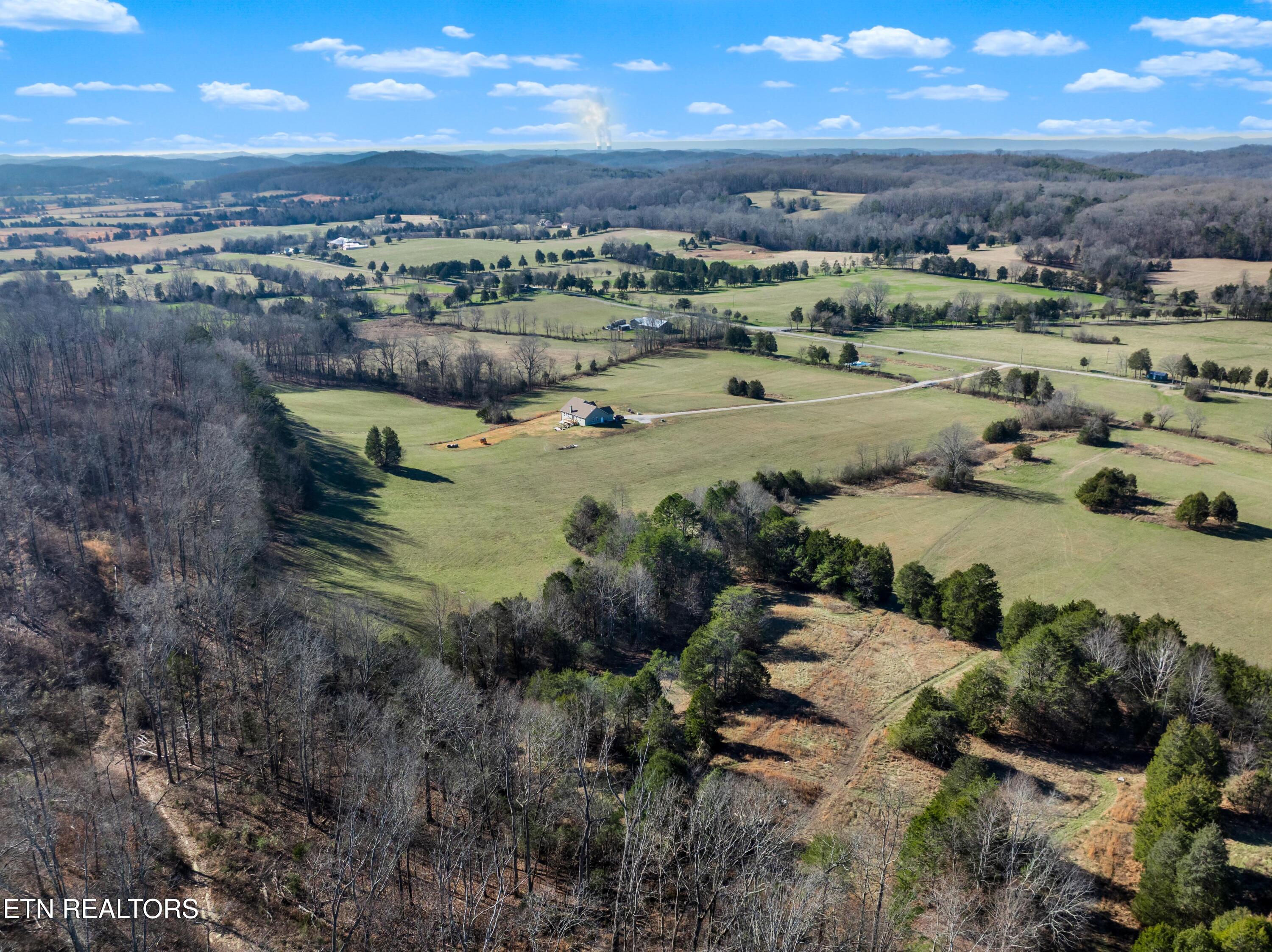 1311 Paint Rock Valley Road Philadelphia, TN 37846 - Photo 5 of 42 DJI_0846