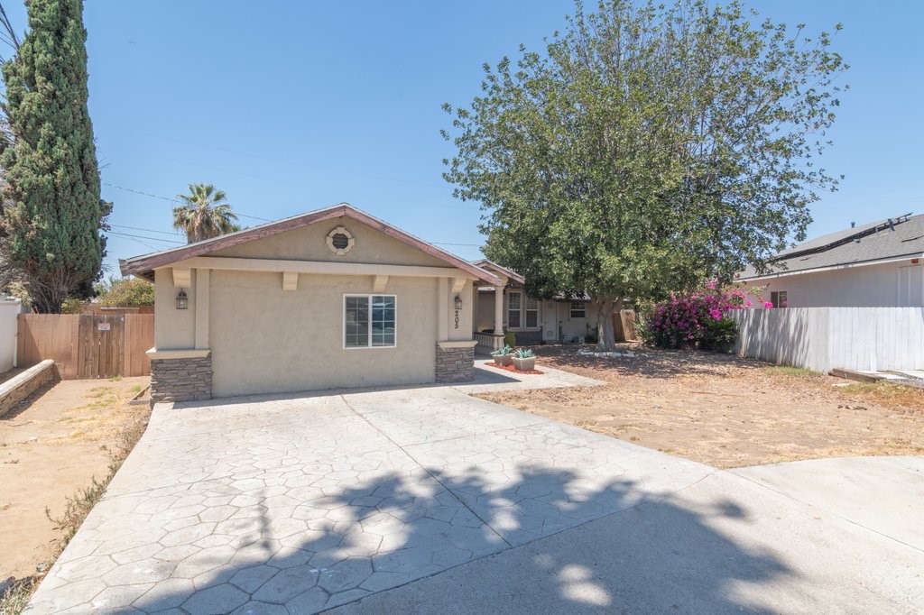 205 Waring Avenue Riverside, CA 92507 - Photo 46 of 61 Gallery Image 46
