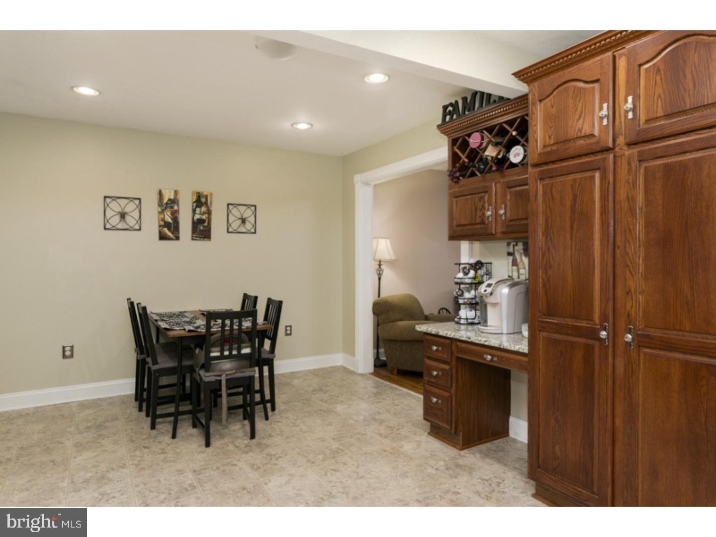 53 Hawkin Road Medford, NJ 08055 - Photo 7 of 22