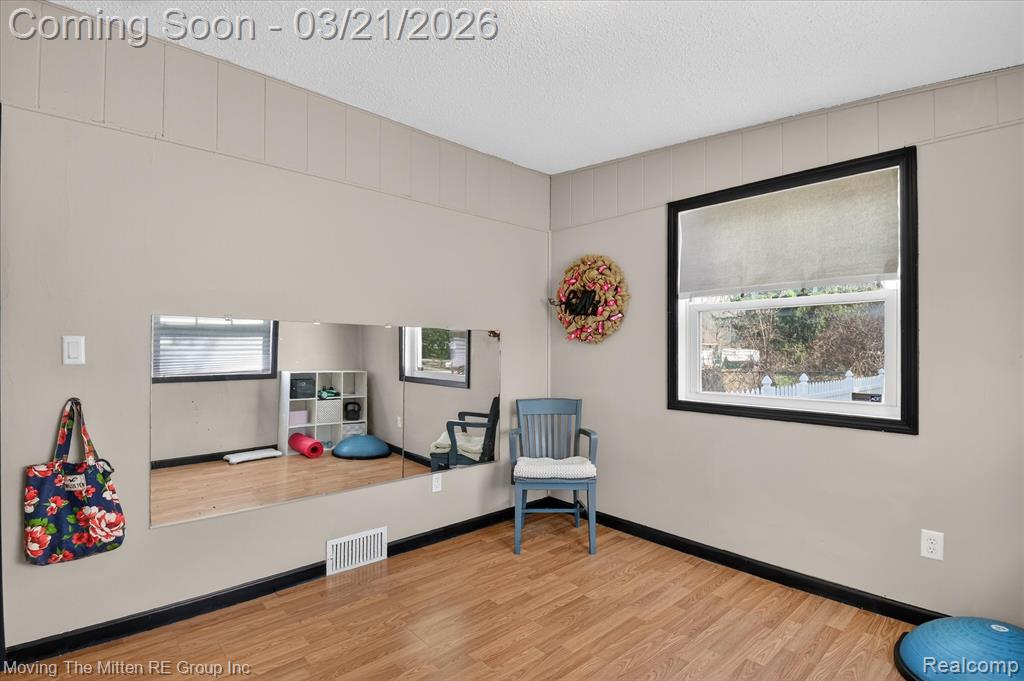 40220 Harris Road Belleville, MI 48111 - Photo 27 of 52 Gallery Image 27