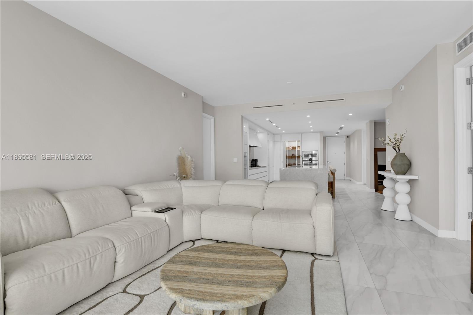 220 Southeast Mizner Boulevard, Unit 414 Boca Raton, FL 33432 - Photo 16 of 47