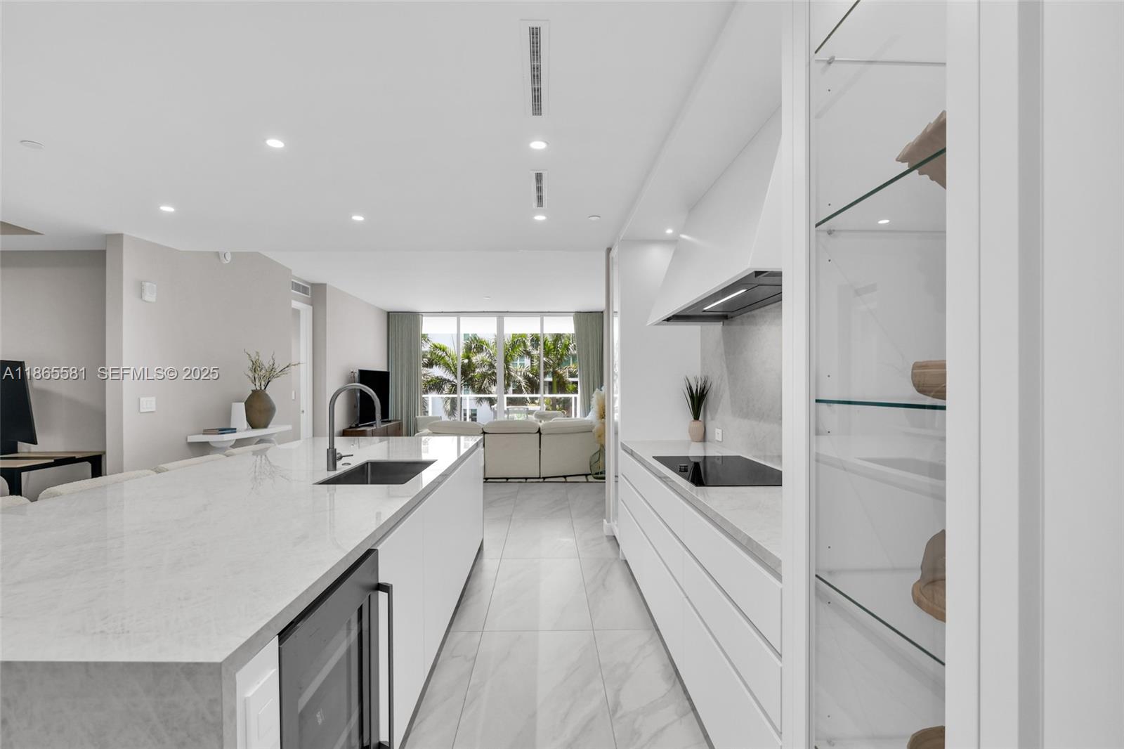 220 Southeast Mizner Boulevard, Unit 414 Boca Raton, FL 33432 - Photo 2 of 47