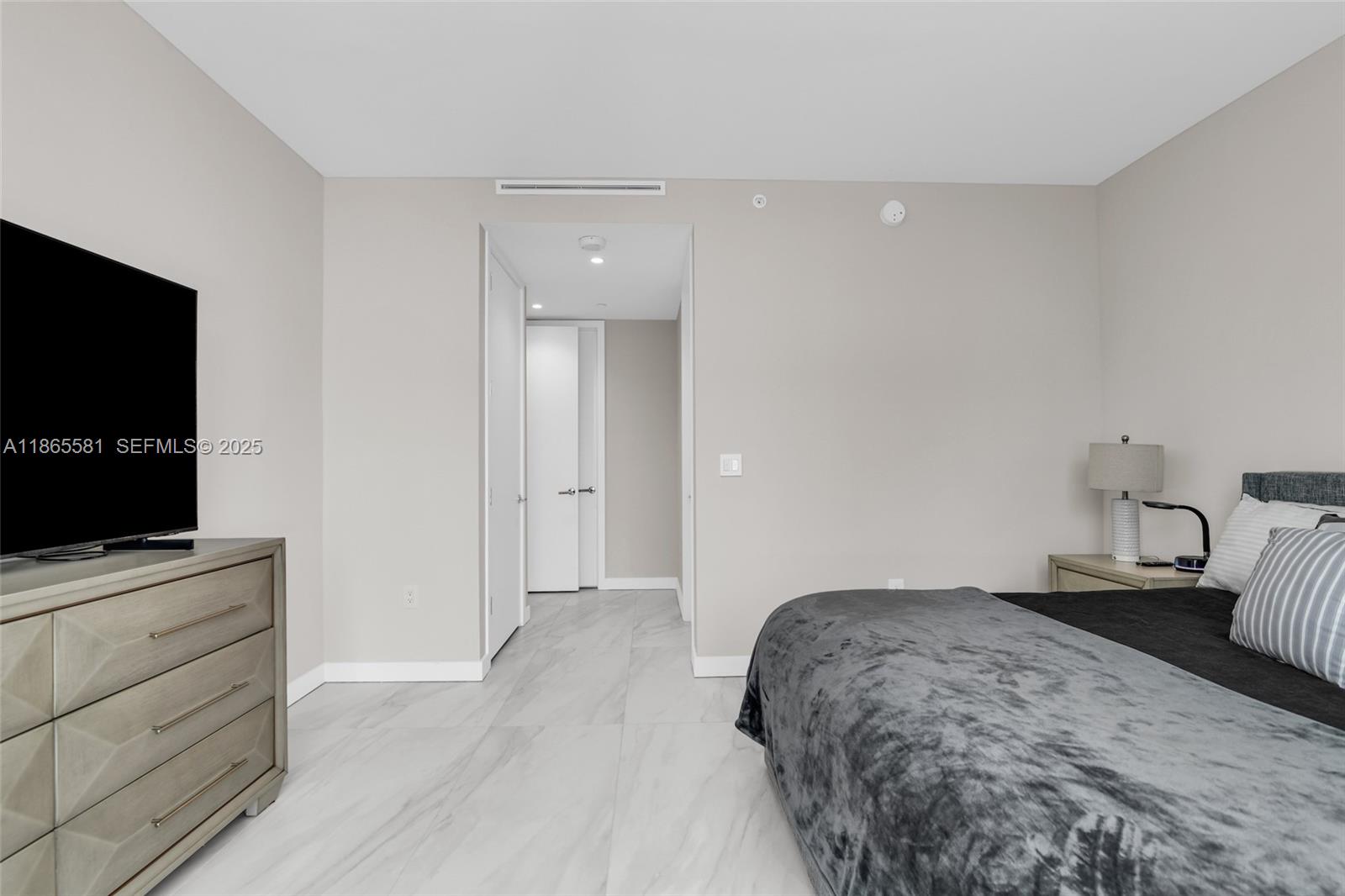 220 Southeast Mizner Boulevard, Unit 414 Boca Raton, FL 33432 - Photo 24 of 47