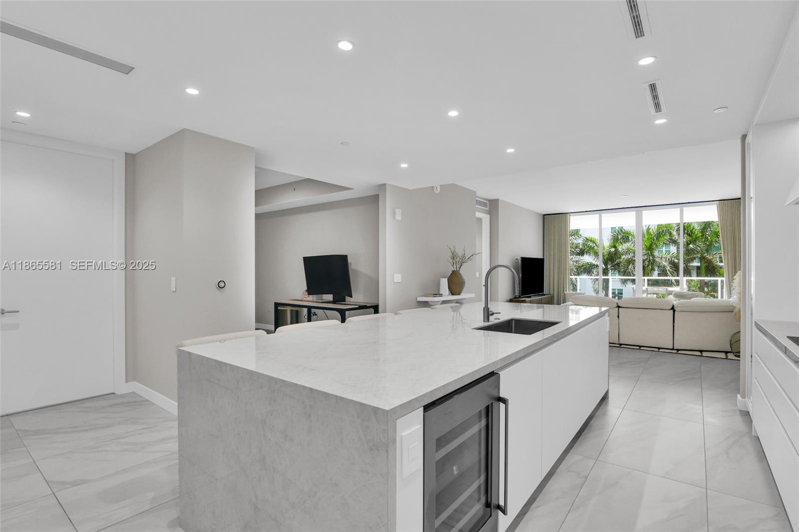 220 Southeast Mizner Boulevard, Unit 414 Boca Raton, FL 33432 - Photo 3 of 47