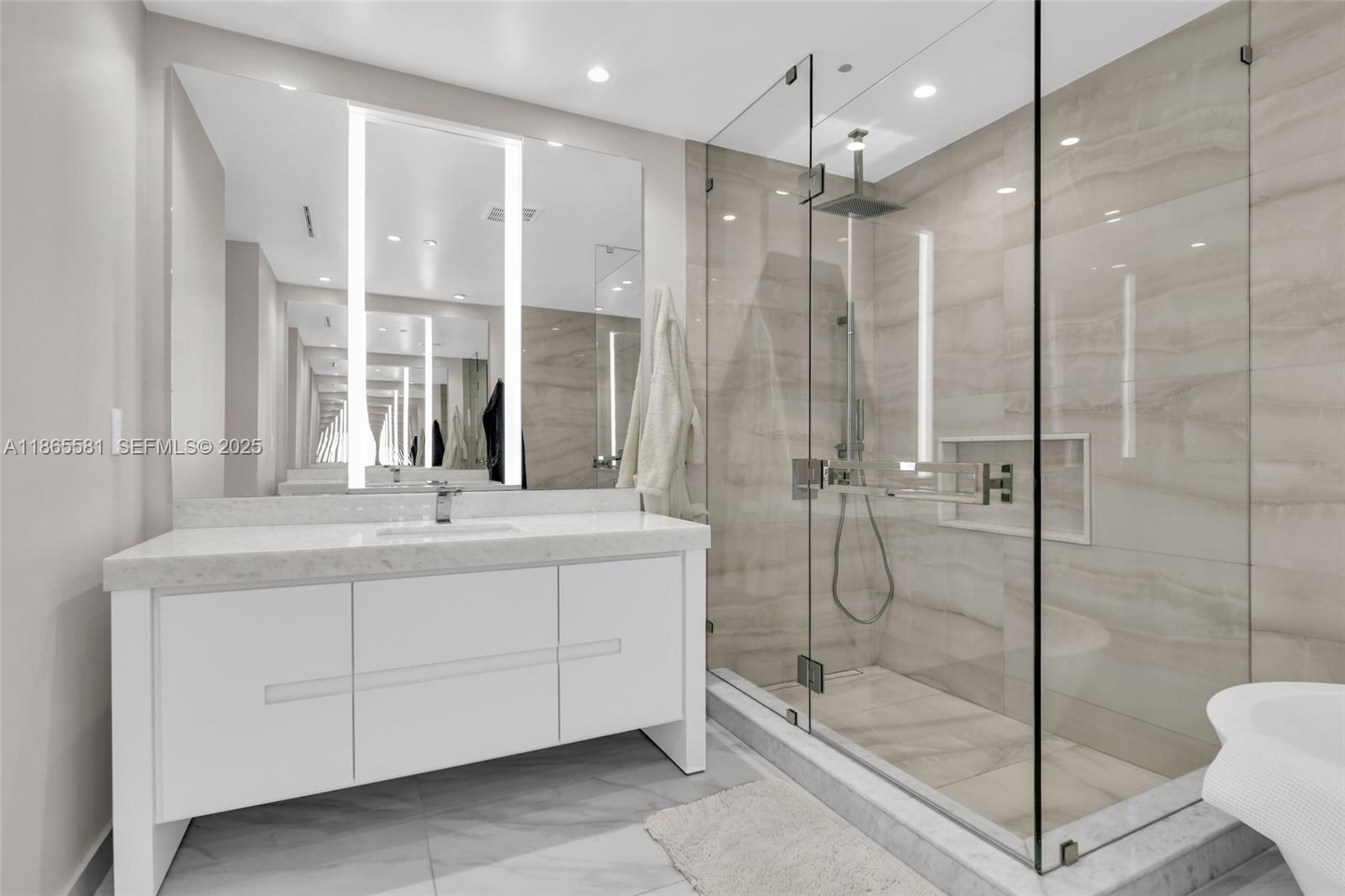 220 Southeast Mizner Boulevard, Unit 414 Boca Raton, FL 33432 - Photo 35 of 47