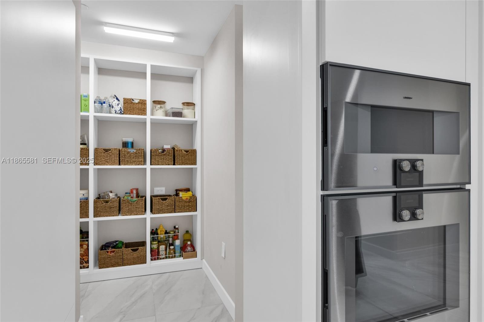 220 Southeast Mizner Boulevard, Unit 414 Boca Raton, FL 33432 - Photo 9 of 47