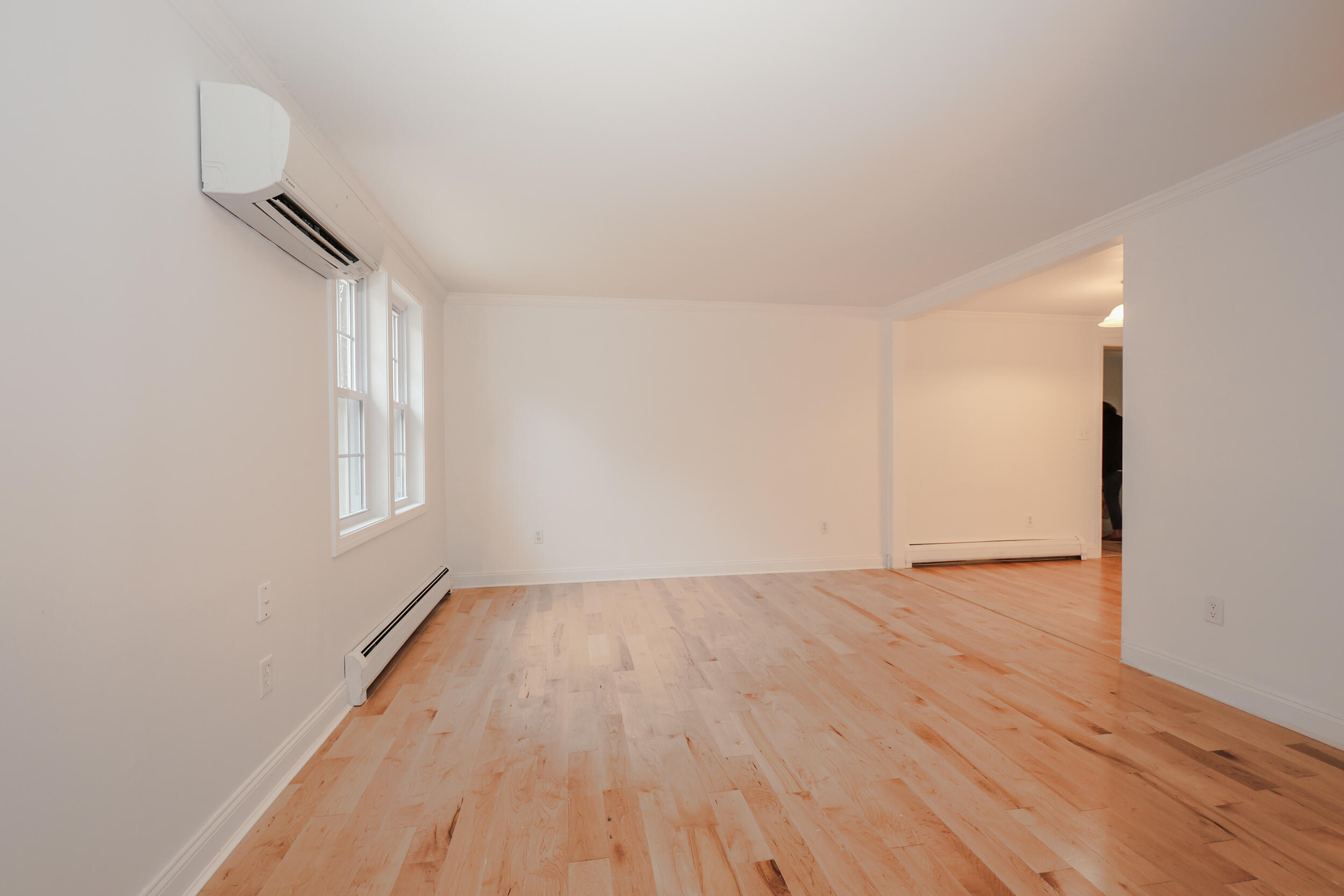 23 Lilac Lane, Unit 23 Kennebunk, ME 04043 - Photo 17 of 44 Living room