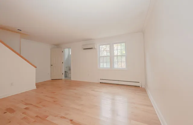 $460,000 | 23 Lilac Lane, Unit 23, Kennebunk, ME 04043