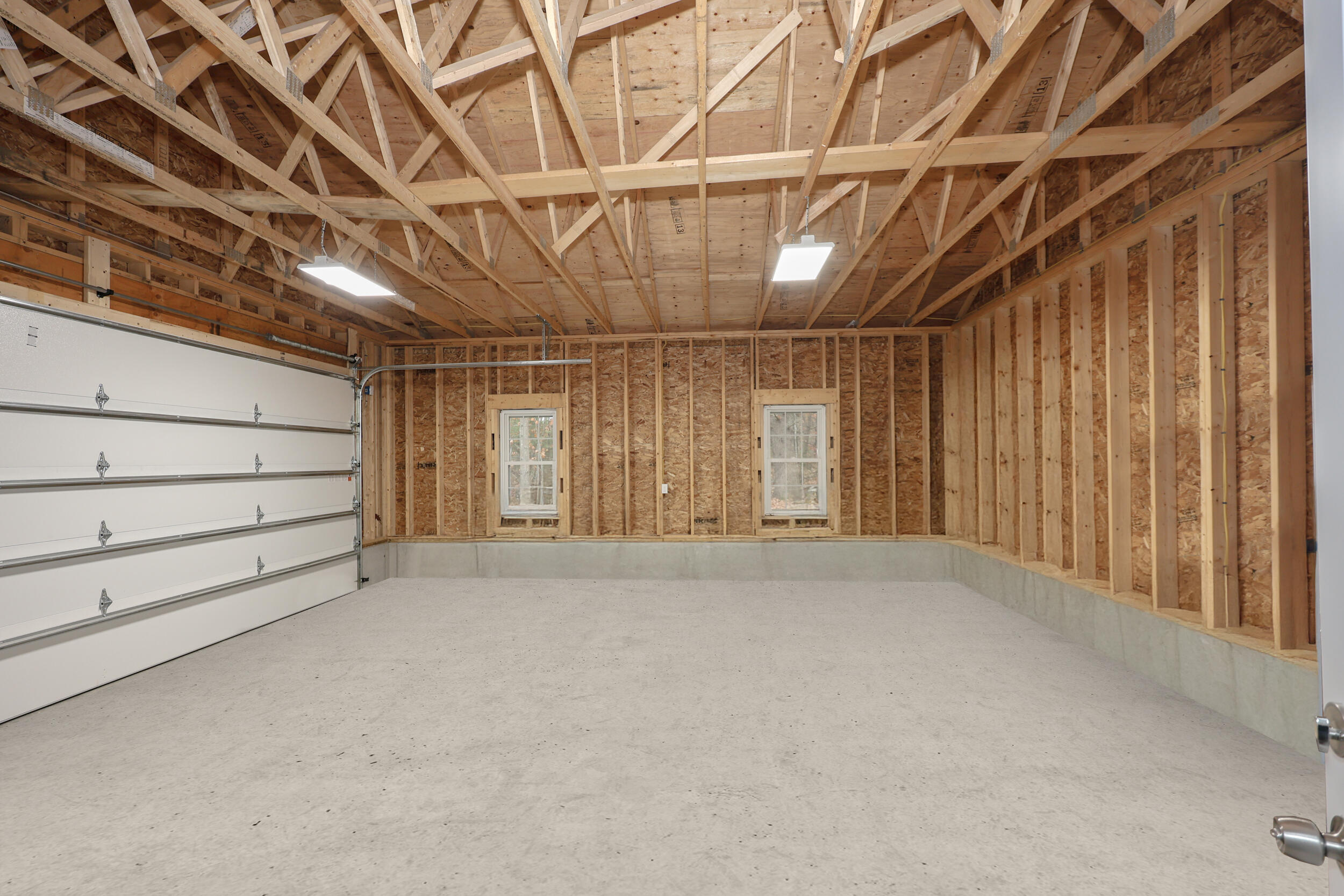 23 Lilac Lane, Unit 23 Kennebunk, ME 04043 - Photo 36 of 44 Garage