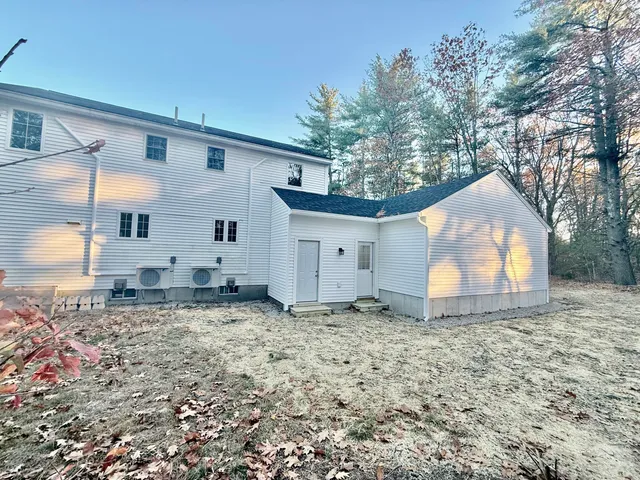 $460,000 | 23 Lilac Lane, Unit 23, Kennebunk, ME 04043