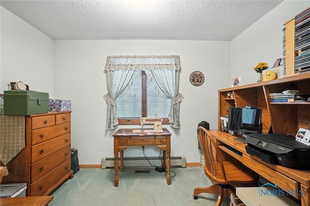 10464 Five Point Road Perrysburg, OH 43551 - Photo 27 of 48 Gallery Image 27