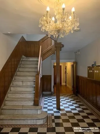 $3,600 | 30 Chiswick Road, Unit 4, Boston, MA 02135