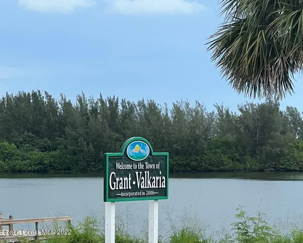 $2,250 | 7418 Tourmaline Drive, Grant-Valkaria, FL 32949