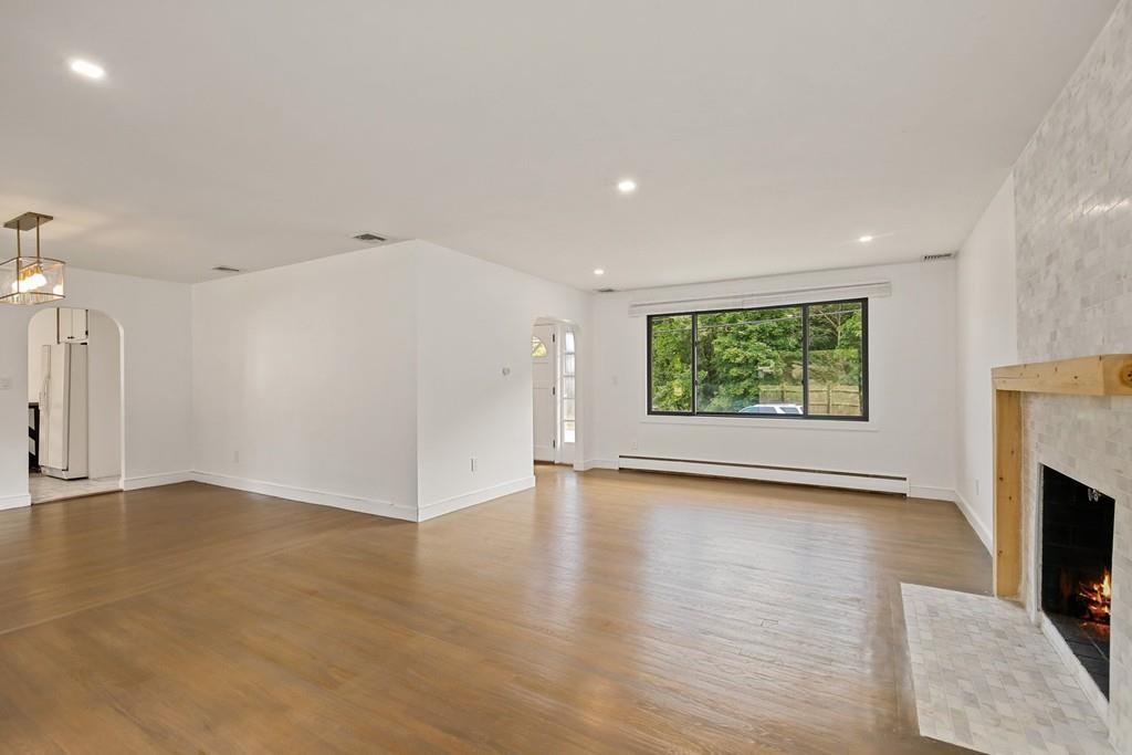 25 Maple Valley Road Lynn, MA 01904 - Photo 20 of 30 Gallery Image 20