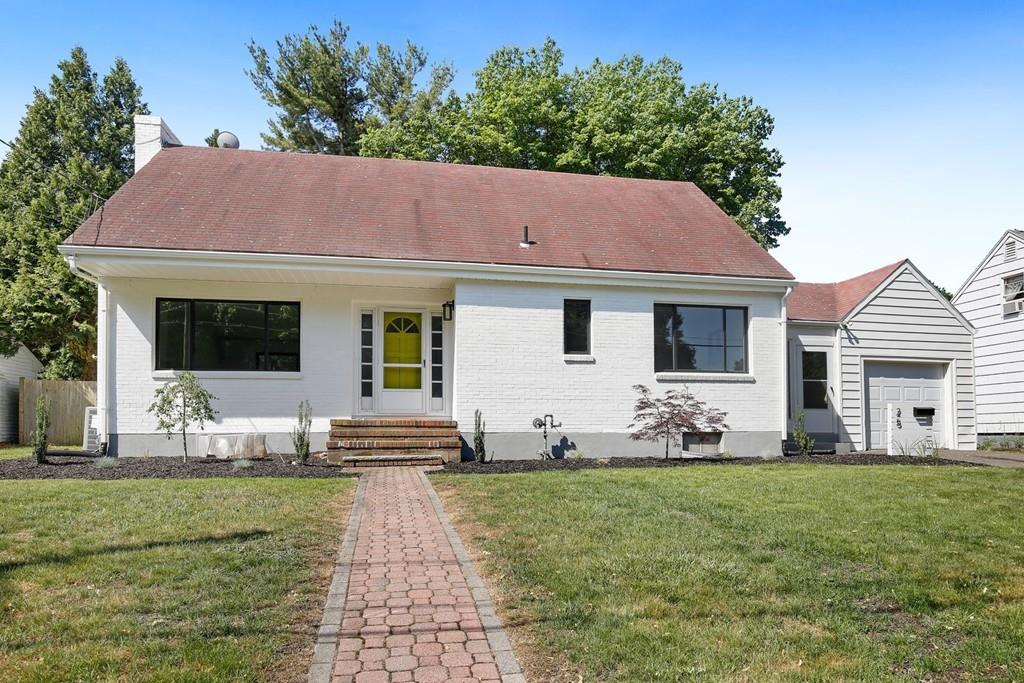 25 Maple Valley Road Lynn, MA 01904 - Photo 2 of 30 Gallery Image 2