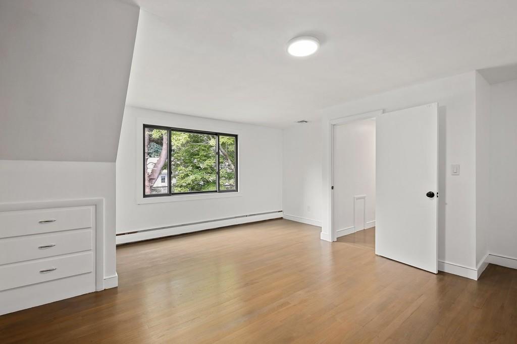 25 Maple Valley Road Lynn, MA 01904 - Photo 6 of 30 Gallery Image 6