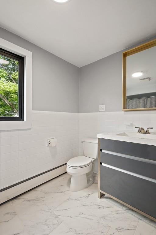 25 Maple Valley Road Lynn, MA 01904 - Photo 9 of 30 Gallery Image 9