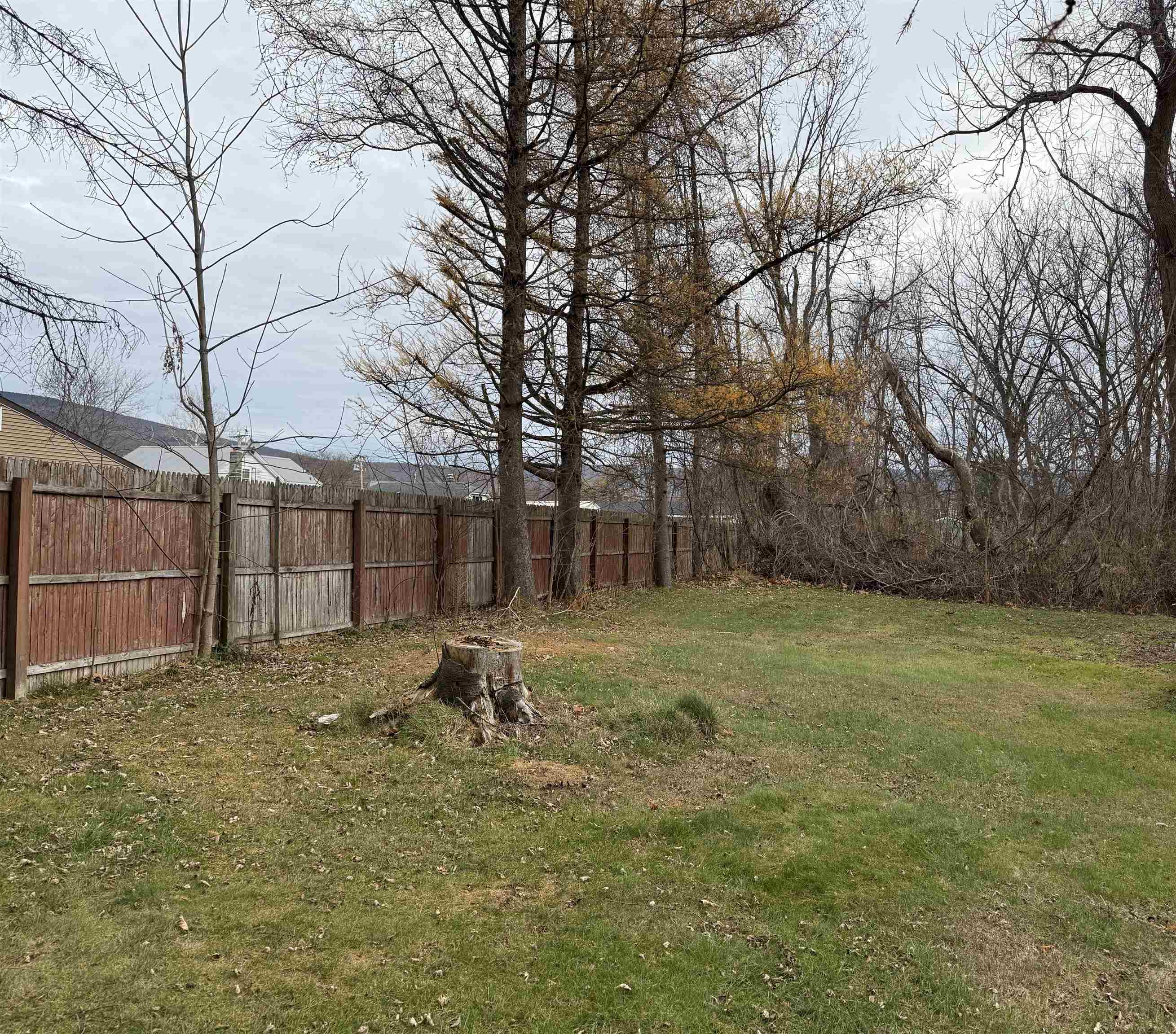 111 Hicks Avenue Bennington, VT 05201 - Photo 5 of 15