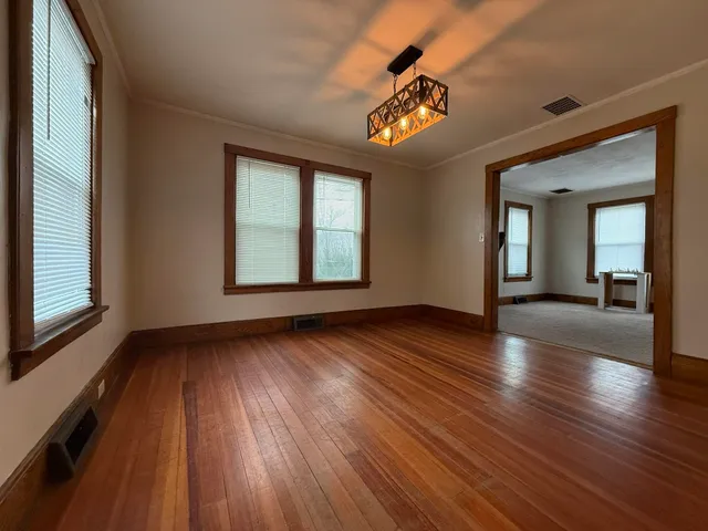 $199,900 | 111 Hicks Avenue, Bennington, VT 05201