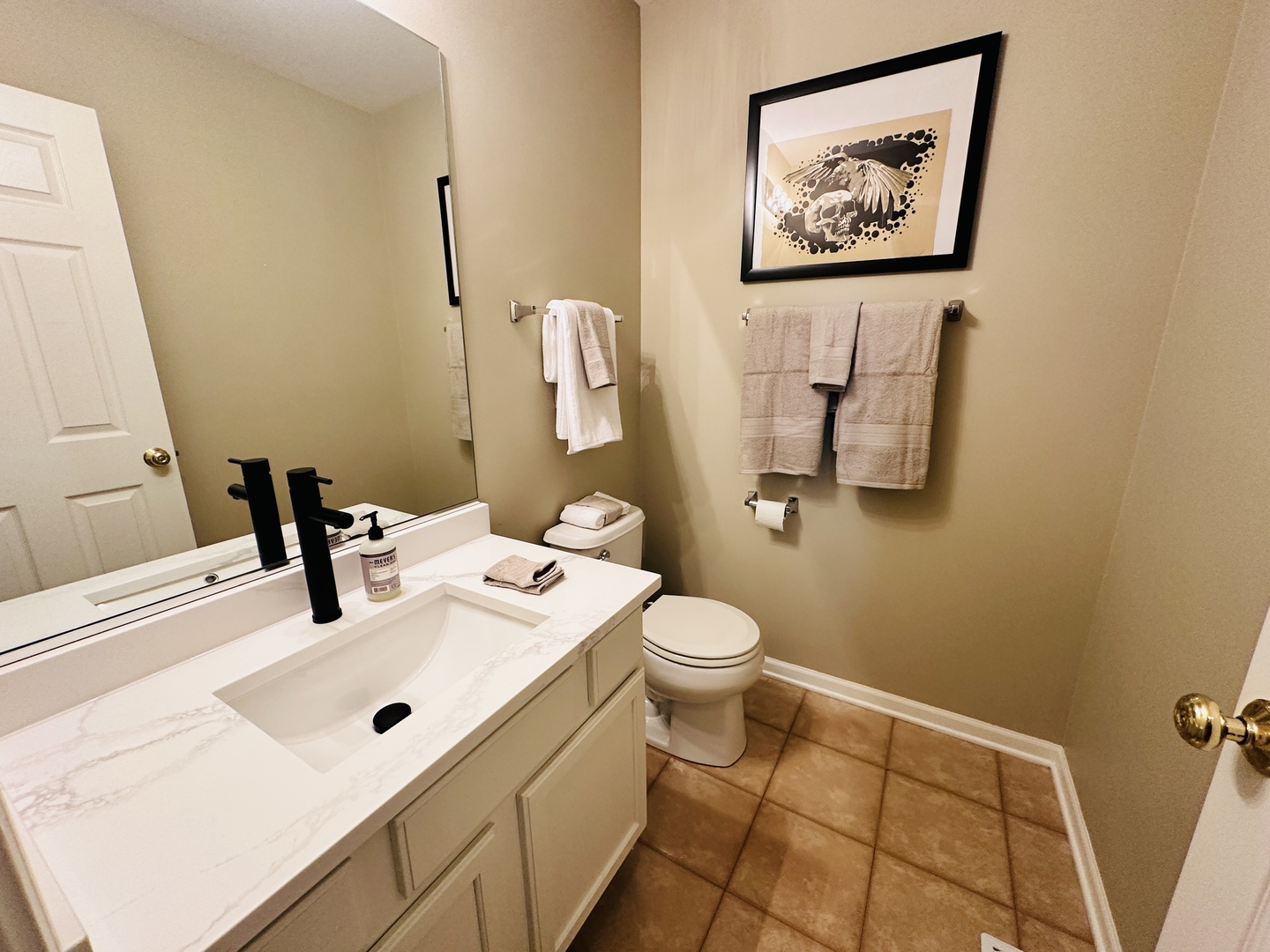 963 Oak Ridge Boulevard Elgin, IL 60120 - Photo 12 of 29 a bathroom with a sink mirror vanity and toilet