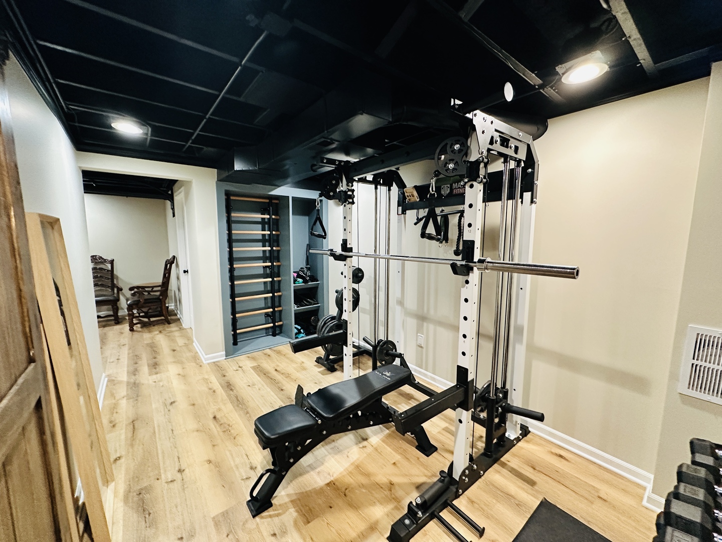 963 Oak Ridge Boulevard Elgin, IL 60120 - Photo 27 of 29 a view of a room with gym equipment