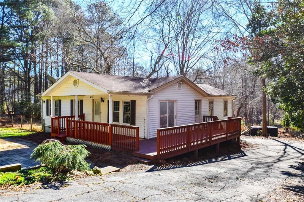 4291 Bartow Carver Road Southeast Acworth, GA 30102 - Photo 2 of 14