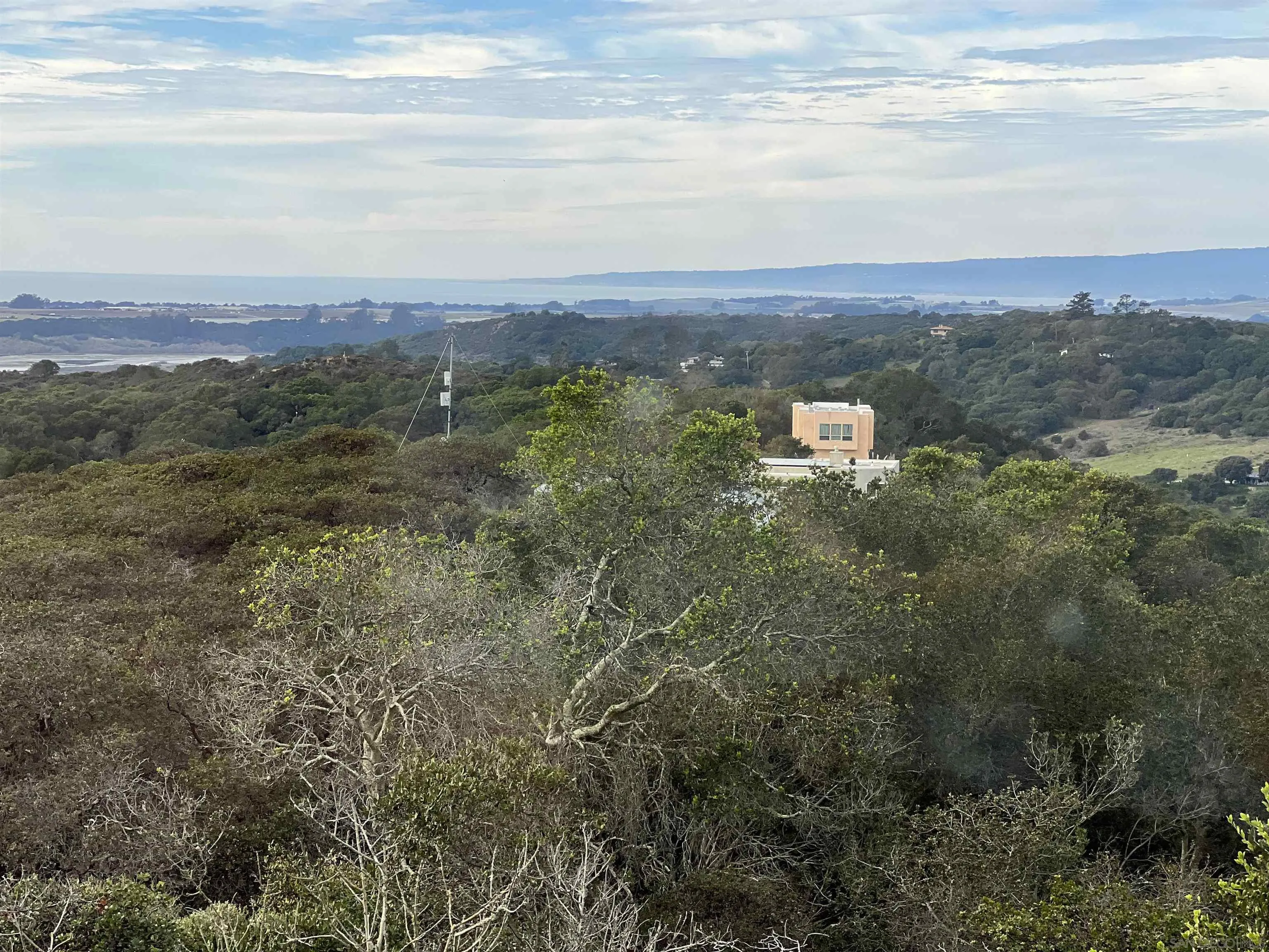 404 Hidden Valley Road Watsonville, CA 95076 - Photo 4 of 69