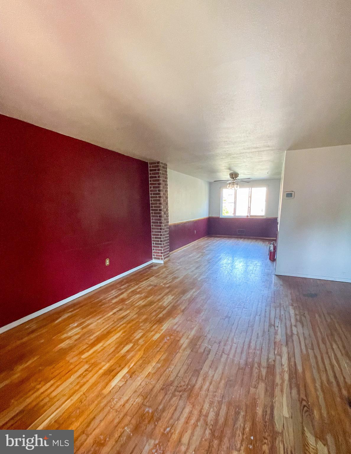 1008 Middleborough Road Essex, MD 21221 - Photo 3 of 10 Gallery Image 3