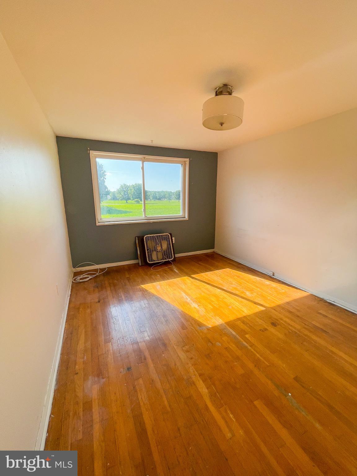 1008 Middleborough Road Essex, MD 21221 - Photo 7 of 10 Gallery Image 7