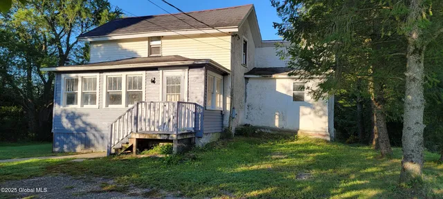 $535,000 | 1225-1227 Highway 9, Stockport, NY 12534