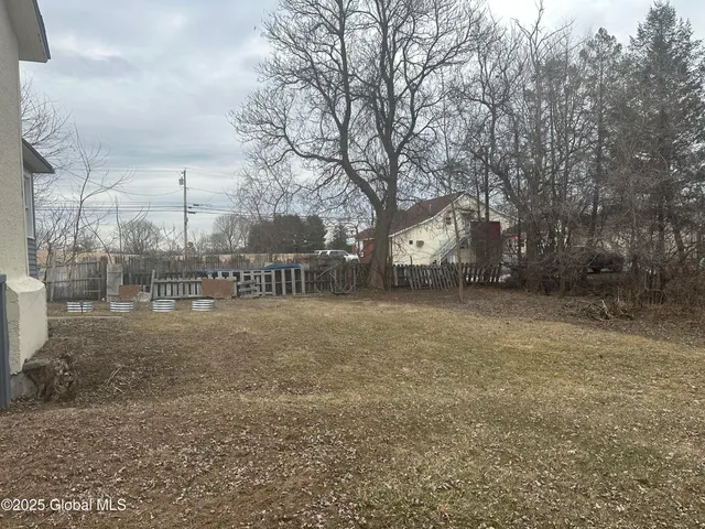 $535,000 | 1225-1227 Highway 9, Stockport, NY 12534