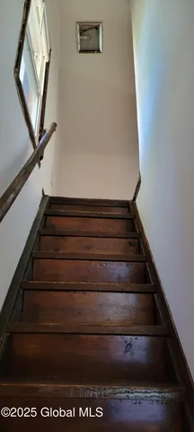 $535,000 | 1225-1227 Highway 9, Stockport, NY 12534