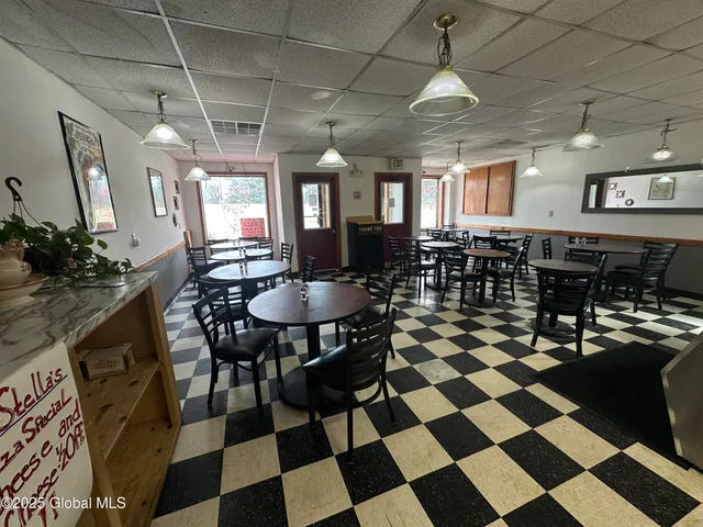 $535,000 | 1225-1227 Highway 9, Stockport, NY 12534