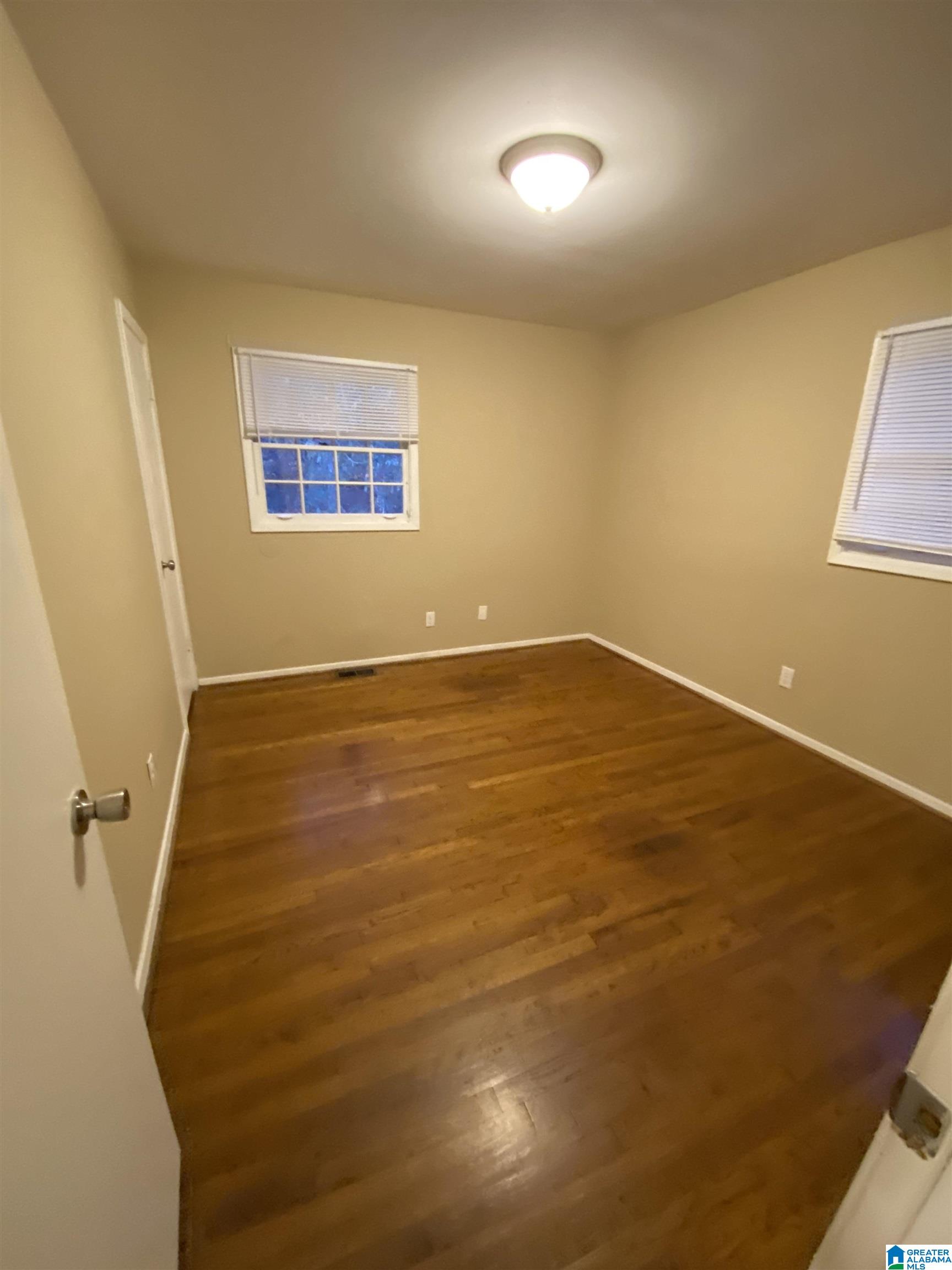 5441 Robin Circle Adamsville, AL 35005 - Photo 9 of 18