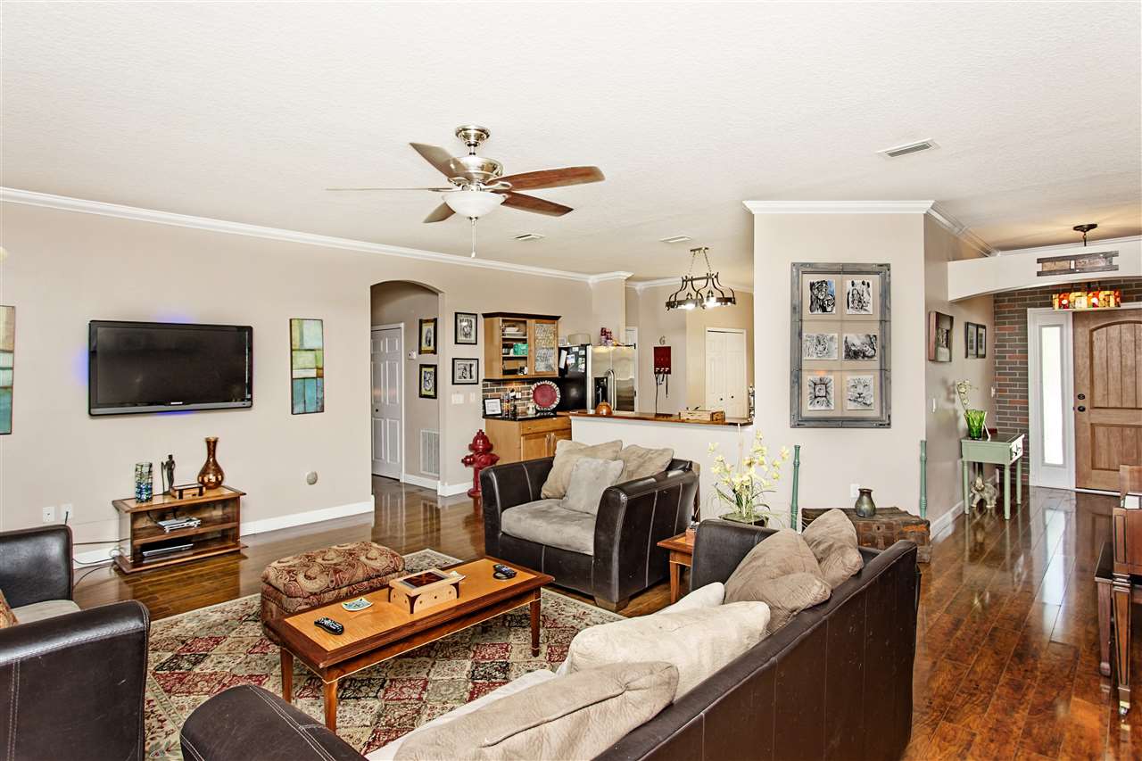 21 Riddle Drive Palm Coast, FL 32164 - Photo 5 of 26 Gallery Image 5