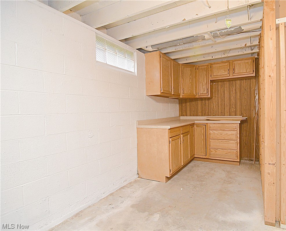 559 Baldwin Road Akron, OH 44312 - Photo 17 of 25