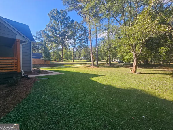 $2,550 | 150 Park Timbers Drive, Sharpsburg, GA 30277