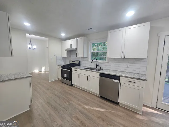 $2,650 | 150 Park Timbers Drive, Sharpsburg, GA 30277