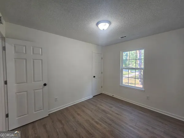 $2,550 | 150 Park Timbers Drive, Sharpsburg, GA 30277