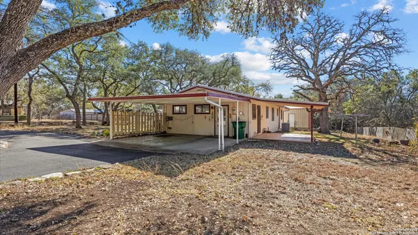$415,000 | 119 Felps Drive, Blanco, TX 78606