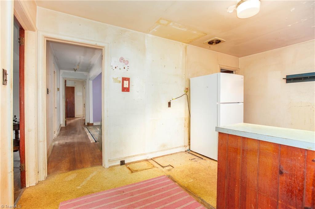 950 Stratford Road Northwest Winston-Salem, NC 27104 - Photo 16 of 41