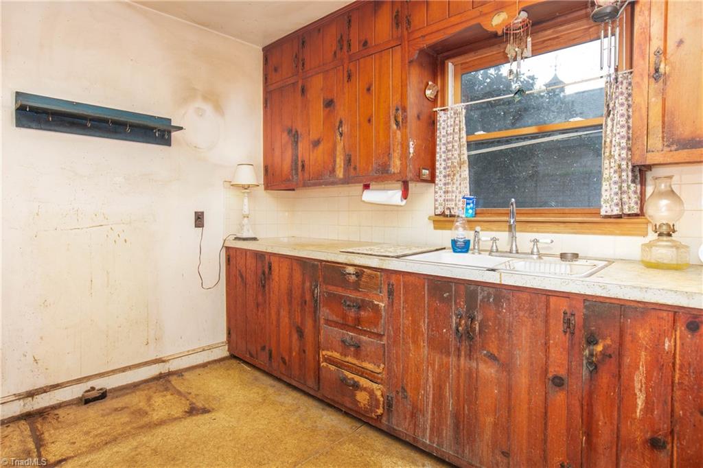 950 Stratford Road Northwest Winston-Salem, NC 27104 - Photo 20 of 41