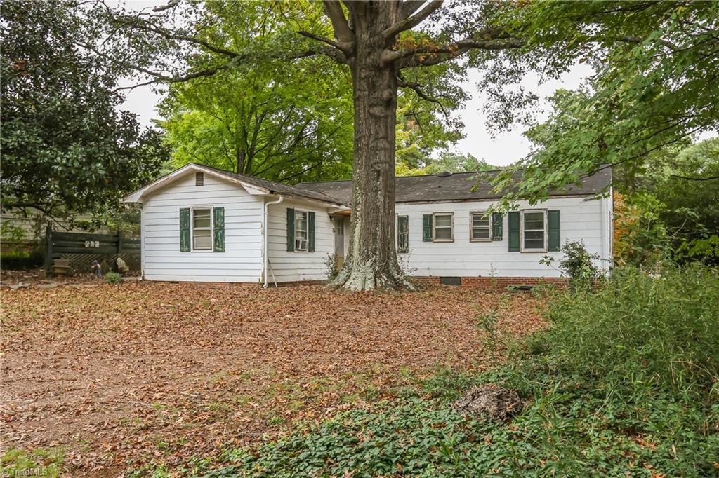 950 Stratford Road Northwest Winston-Salem, NC 27104 - Photo 3 of 41